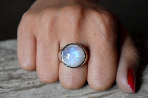 Pietra lunare arcobaleno - arcobaleno, gemma