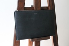 Saint Laurent pochette en cuir