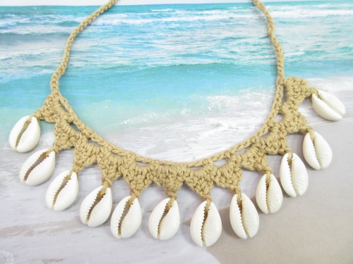 Collana conchiglia macramè