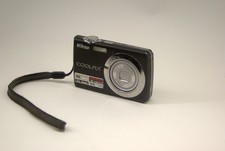 Nikon Coolpix S220 10MP 3x