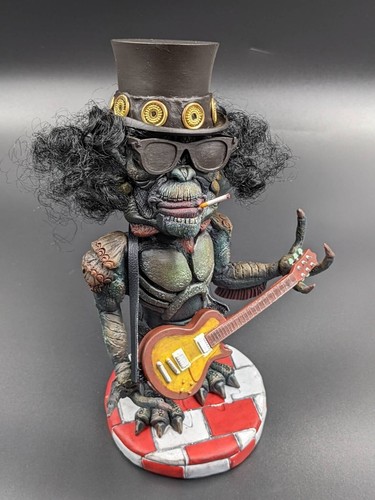 Slash gremlin guns - gremlin, and