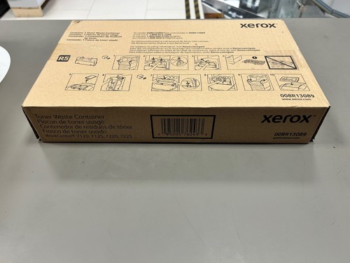 Toner waste container per