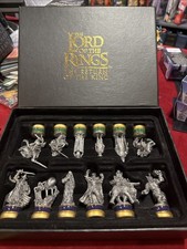 Lord of the Rings Return of the King 12 Pewter Chess Pieces The Noble Collection
