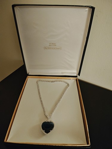 Collana peterman cuore - j, il