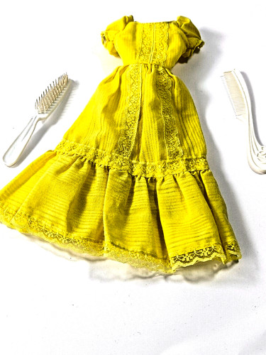 1981 barbie magic curl outfit - 1981,