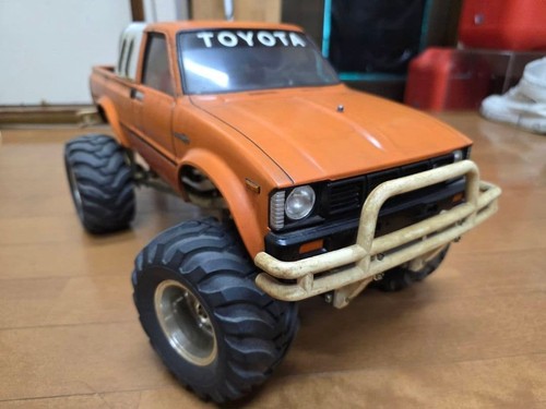Tamiya toyota hilux 4wd - tamiya,