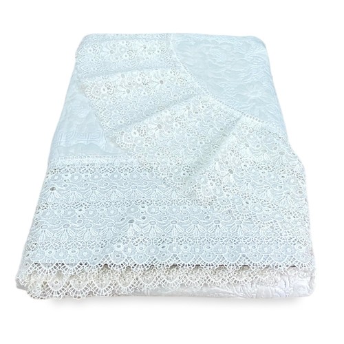 Copriletto con pizzo alto - pizzo,