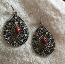 Orecchini donna goccia rosso