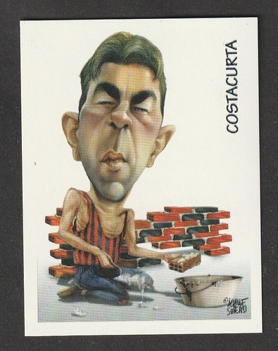 Figurina mai attaccata - ,