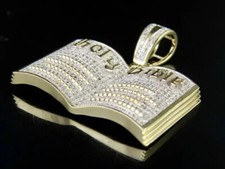 Ciondolo Charm Libro Sacra Bibbia Diamante Simulato Tondo 2CT Vero Argento Giallo 925