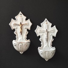 Coppia di acquasantiere con