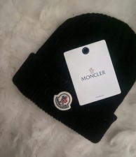 Berretto invernale caldo lavorato a maglia Moncler
