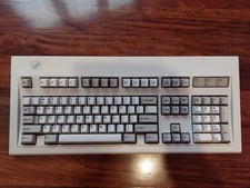 Tastiera IBM model M ibrida Bluethoot e USB