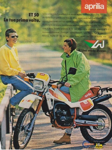 Advertising pubblicità moto - advertising, pubblicità-moto