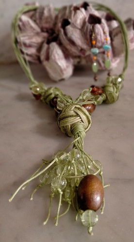 Collana etnica vintage corda