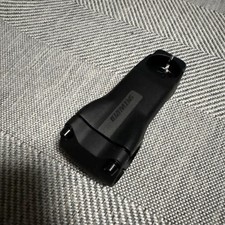 Stelo integrato per asfalto