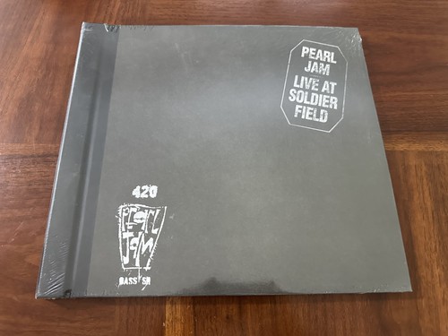 Pearl jam vault - #7, sealed