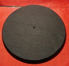 Pro-Ject Debut Carbon Stamped
