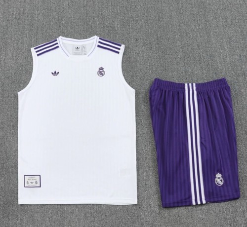 Completo real madrid taglie - madrid,