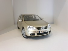 Modellino auto 1:18 VW Golf V