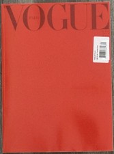VOGUE ITALIA MAGAZINE -