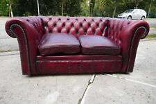 Divano  Chesterfield su rotelle due posti.