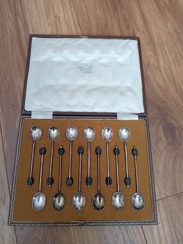 Set dodici cucchiaini - set, di