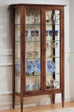 MOBILE VETRINA IN LEGNO MASSELLO FINITURA NOCE ITALIANA 2 ANTE RIPIANI VETRO 805