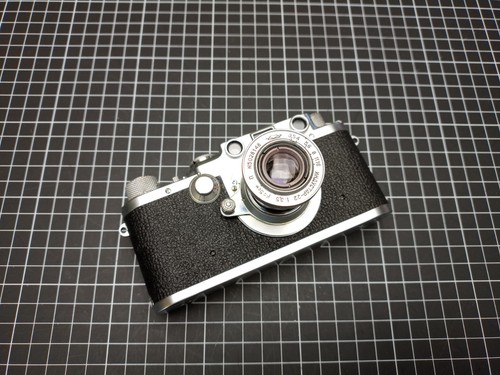 Leica iiif red dial - red,