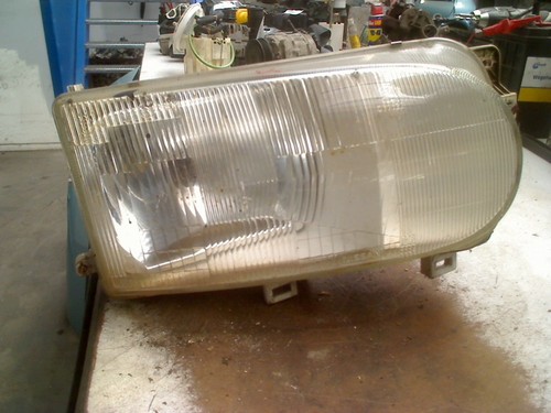 Faro nissan vanette - faro, dx