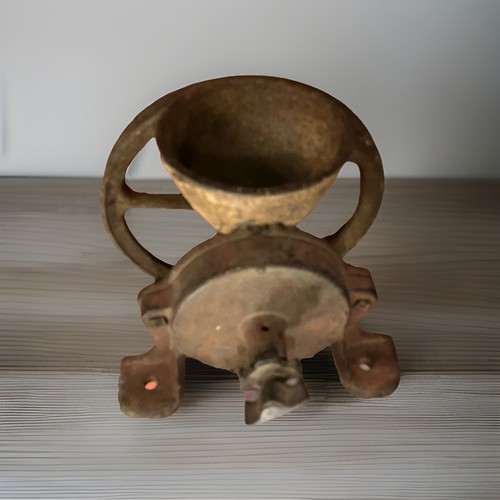 Antico macina mais - a, manovella