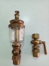 Oliatore A Goccia Vintage In Ottone E Vetro.