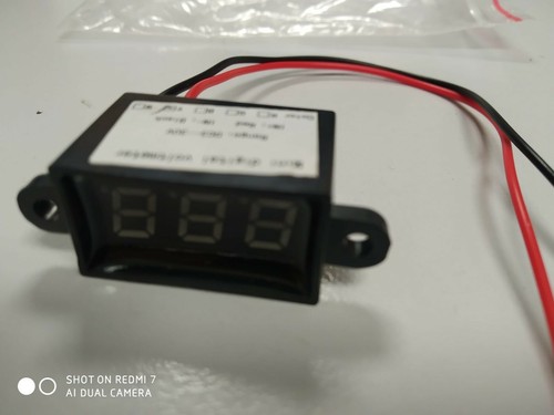 Voltmetro digitale led - voltmetro,