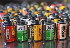 30 Rullini Foto 35mm Senza Pellicola Con Linguetta + Contenitori Di Plastica