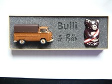 WIKING confezione regalo con pianale VW T2 "Bulli & Bear", nuova
