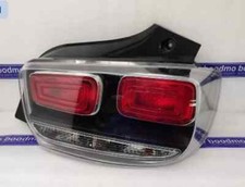 Faro Posteriore Destro RH Per Mahindra KUV100 1ª Gen F/L 1.2L 2017–2025