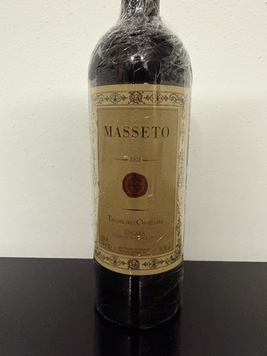 Bottiglia vino masseto - di, :