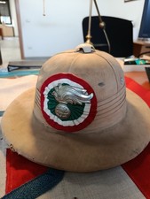 Casco Coloniale fuori