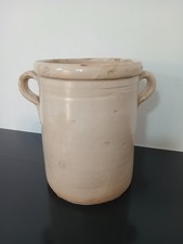 Antico vaso in terracotta