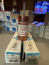 Lotto di 2 fusibili NUOVI