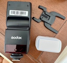 Flash Godox V350F per Fuji con trigger X Pro F