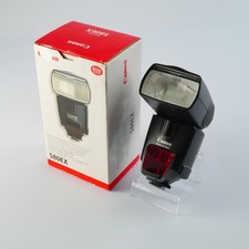 Flash attacco a slitta Canon