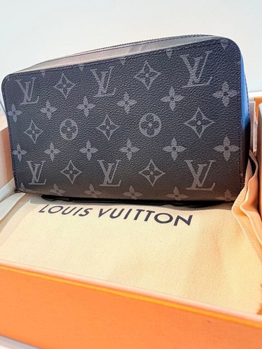 Louis vuitton zippy - louis, xl