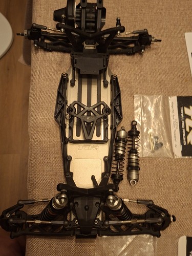 Losi 0 - 2.0,