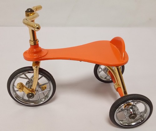 Triciclo metalico velocipidos - triciclo,