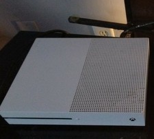 Xbox One S 500 GB sistema