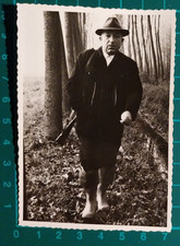 FOTO UOMO CACCIATORE VIGEVANO