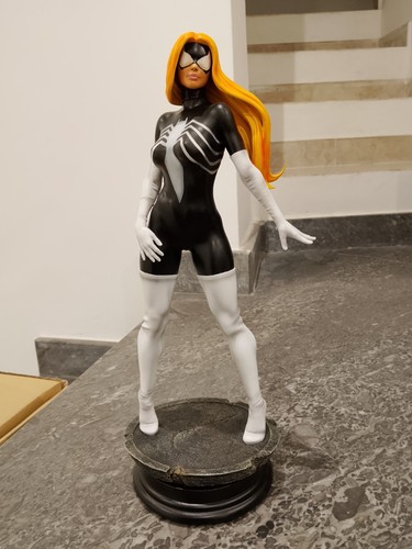 Spider woman julia carpenter - spider-woman,