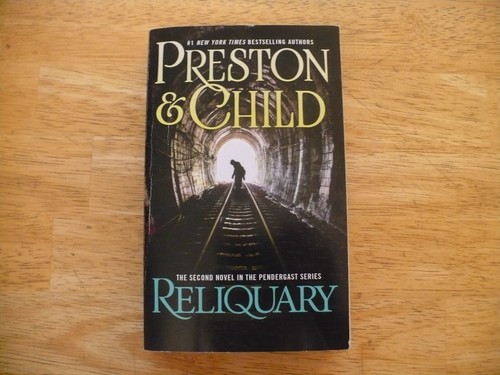Reliquary douglas preston - by,