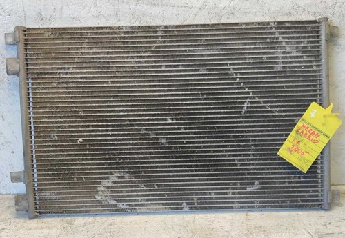Ricambi usati radiatore - ricambi,